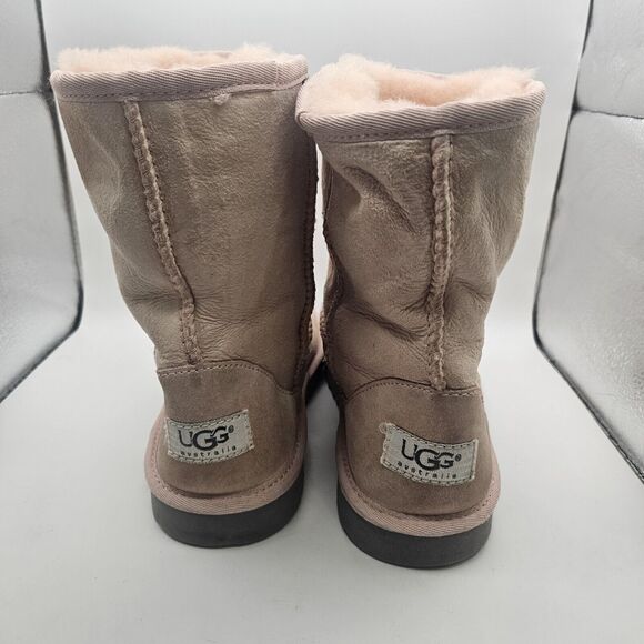 UGG Australia Bailey Bow II Pink Suede Shearling Line Boots Size US 5 - Picture 3 of 14
